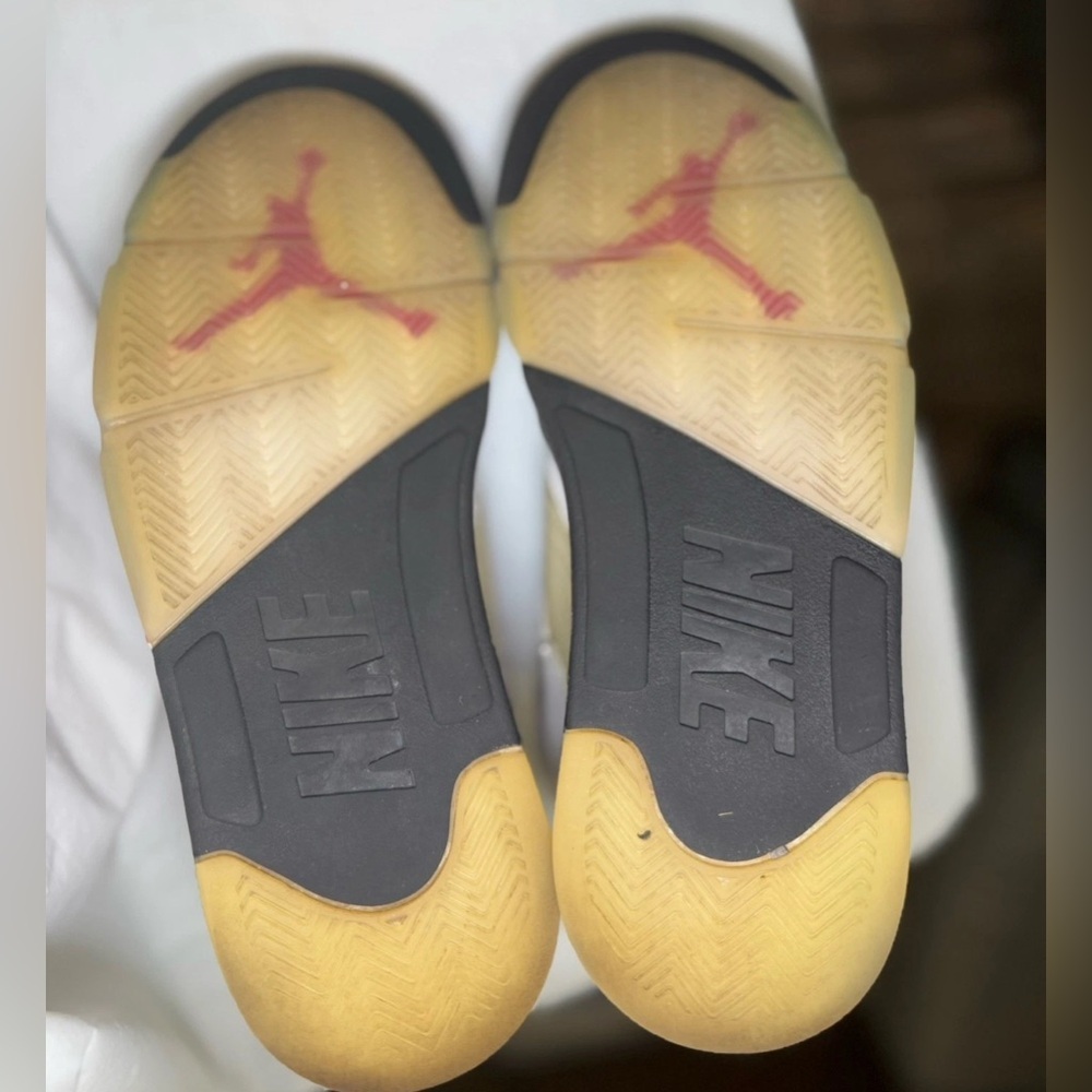 Mens Size 8 Nike Air Jordan 5 V Retro Shoes Fire
Red Silver Tongue 2020 PROJECT - Picture 9 of 10